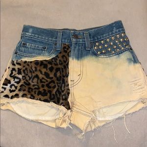 Levi shorts